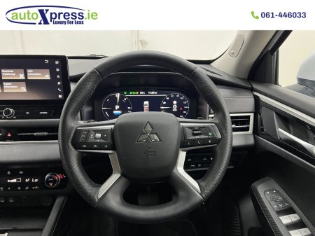 2024 Mitsubishi Outlander - photo 24
