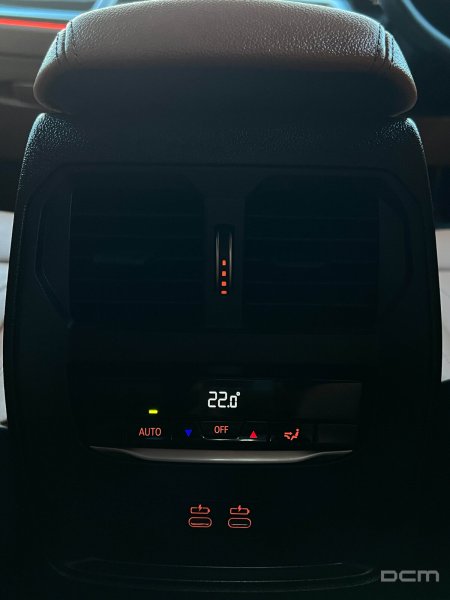 2021 BMW 3-Series - photo 28