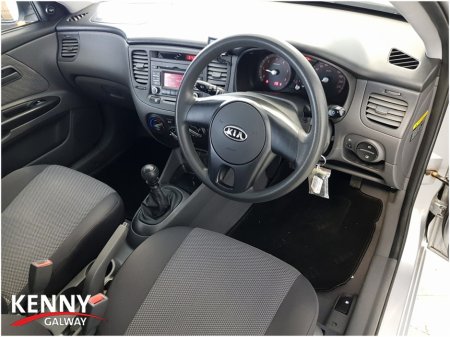 2011 Kia Rio - photo 16
