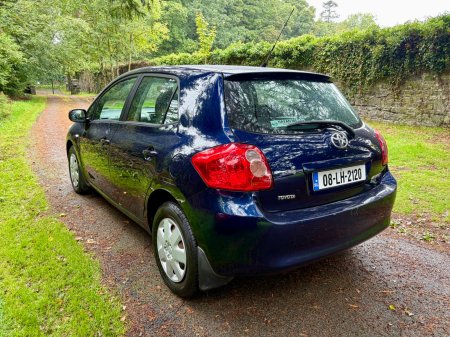 2008 Toyota Auris - photo 2