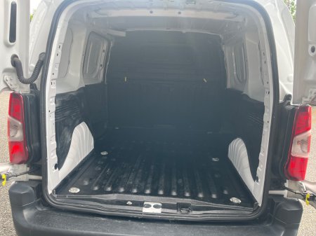 2024 Peugeot Partner - photo 5