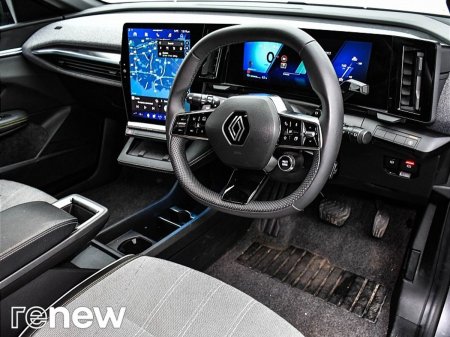 2024 Renault Megane E-Tech - photo 6