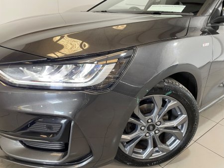 2023 Ford Focus - photo 4