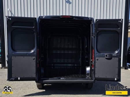 2026 Opel Movano - photo 6