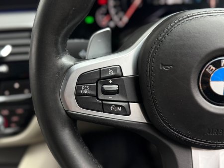 2018 BMW 5-Series - photo 20