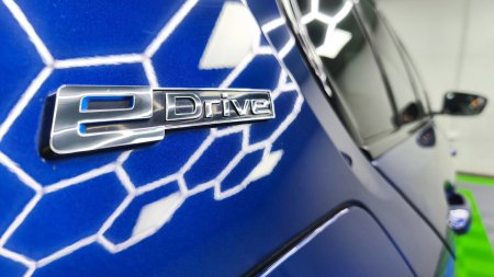 2018 BMW 5-Series - photo 10