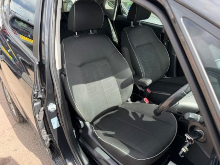2017 Kia Venga - photo 14