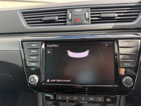 2017 Skoda Superb - photo 18