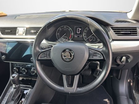 2018 Skoda Superb - photo 10