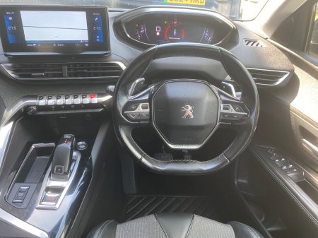 2022 Peugeot 5008 - photo 12