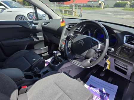 2015 Citroen C4 Cactus - photo 16
