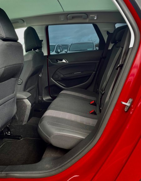 2018 Peugeot 308 - photo 19