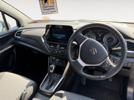 2025 Suzuki SX4 - photo 10