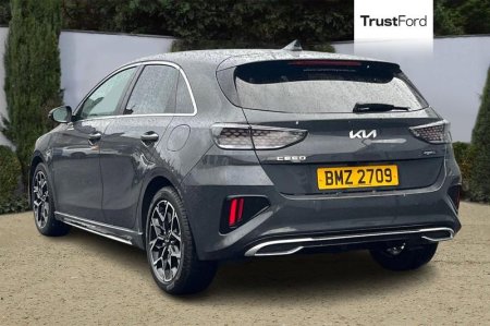 2023 Kia Ceed - photo 2