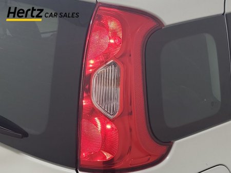 2023 Fiat Panda - photo 8