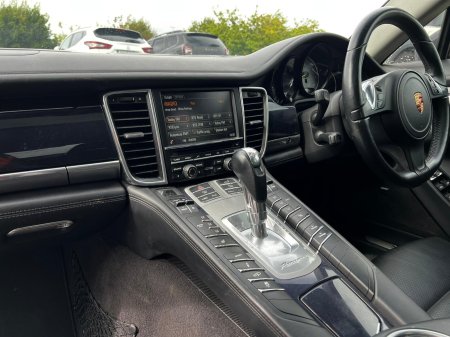 2014 Porsche Panamera - photo 13
