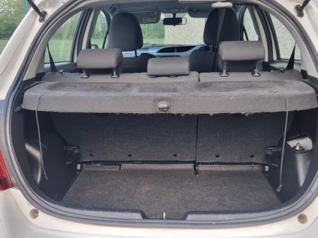 2015 Toyota Yaris - photo 20