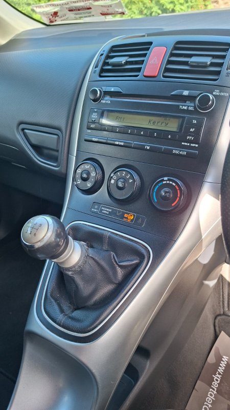 2012 Toyota Auris - photo 23