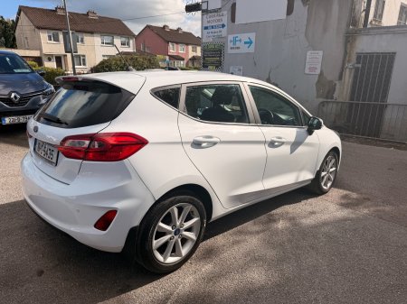 2018 Ford Fiesta - photo 5