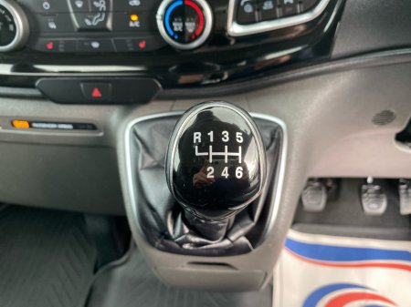 2022 Ford Transit Custom - photo 16