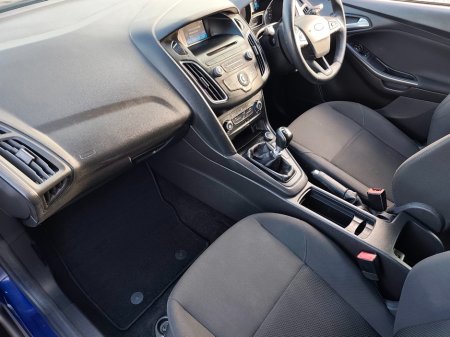 2016 Ford Focus - photo 10