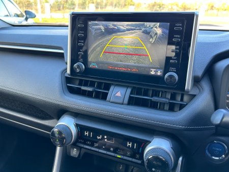 2021 Toyota RAV4 - photo 9