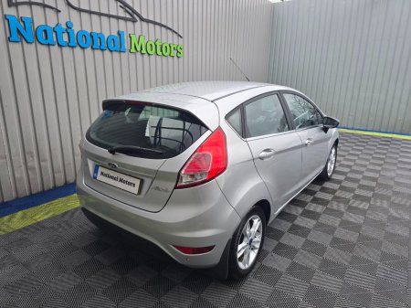 2015 Ford Fiesta - photo 3