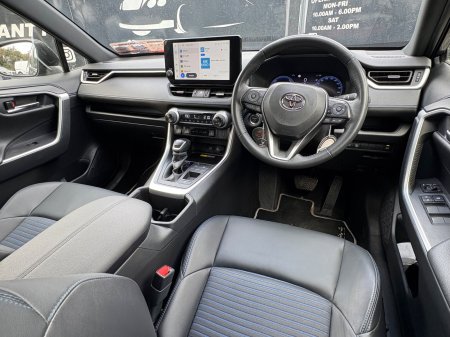 2024 Toyota RAV4 - photo 12