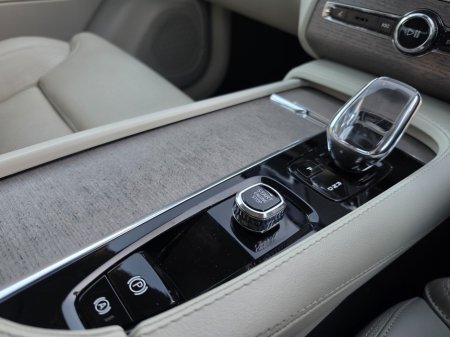 2022 Volvo XC90 - photo 28