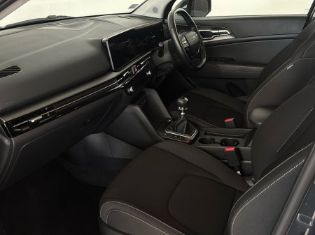 2025 Kia Sportage - photo 10