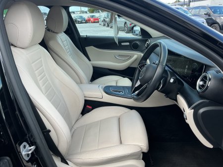 2020 Mercedes-Benz E-Class - photo 12