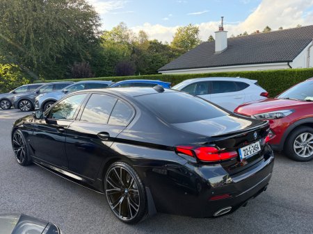 2021 BMW 5-Series - photo 4