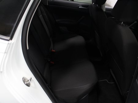 2018 Volkswagen Polo - photo 30