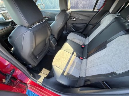 2021 Peugeot 208 - photo 37