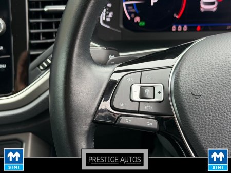 2021 Volkswagen T-Roc - photo 17