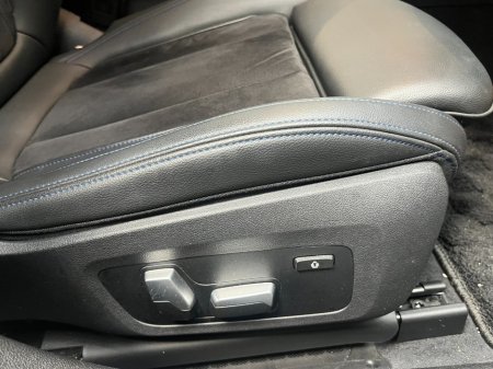 2021 BMW 3-Series - photo 13