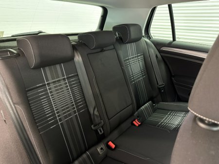 2015 Volkswagen Golf - photo 35