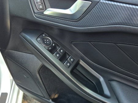 2019 Ford Focus - photo 4