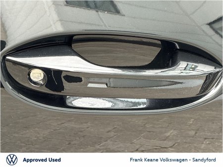 2025 Volkswagen Tiguan - photo 31