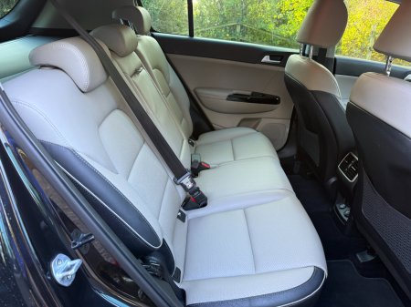 2020 Kia Sportage - photo 15