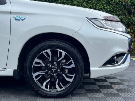 2018 Mitsubishi Outlander - photo 10