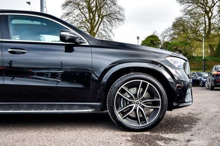 2025 Mercedes-Benz GLE - photo 8