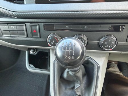 2023 Volkswagen Transporter - photo 17