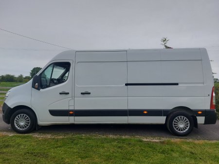 2021 Nissan NV400 - photo 8