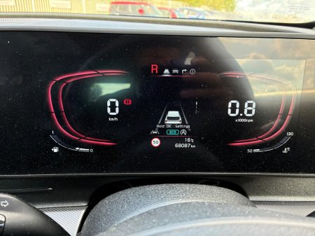 2023 Kia Sportage - photo 5