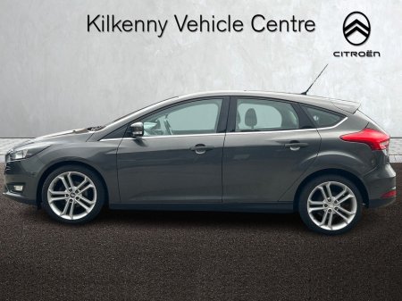 2016 Ford Focus - photo 5