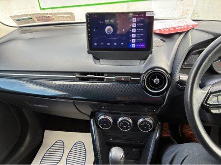 2017 Mazda Demio - photo 22