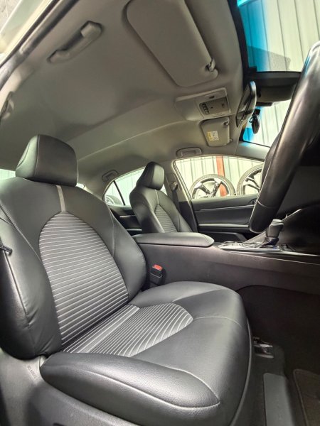 2019 Toyota Camry - photo 20