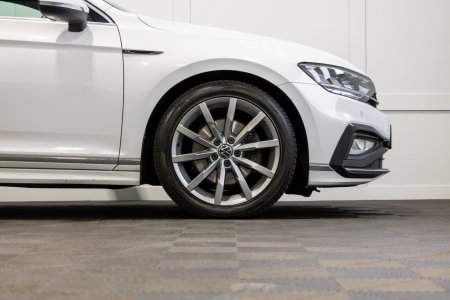 2020 Volkswagen Passat - photo 7