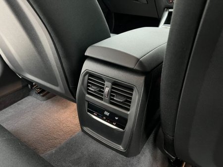2019 BMW 3-Series - photo 32